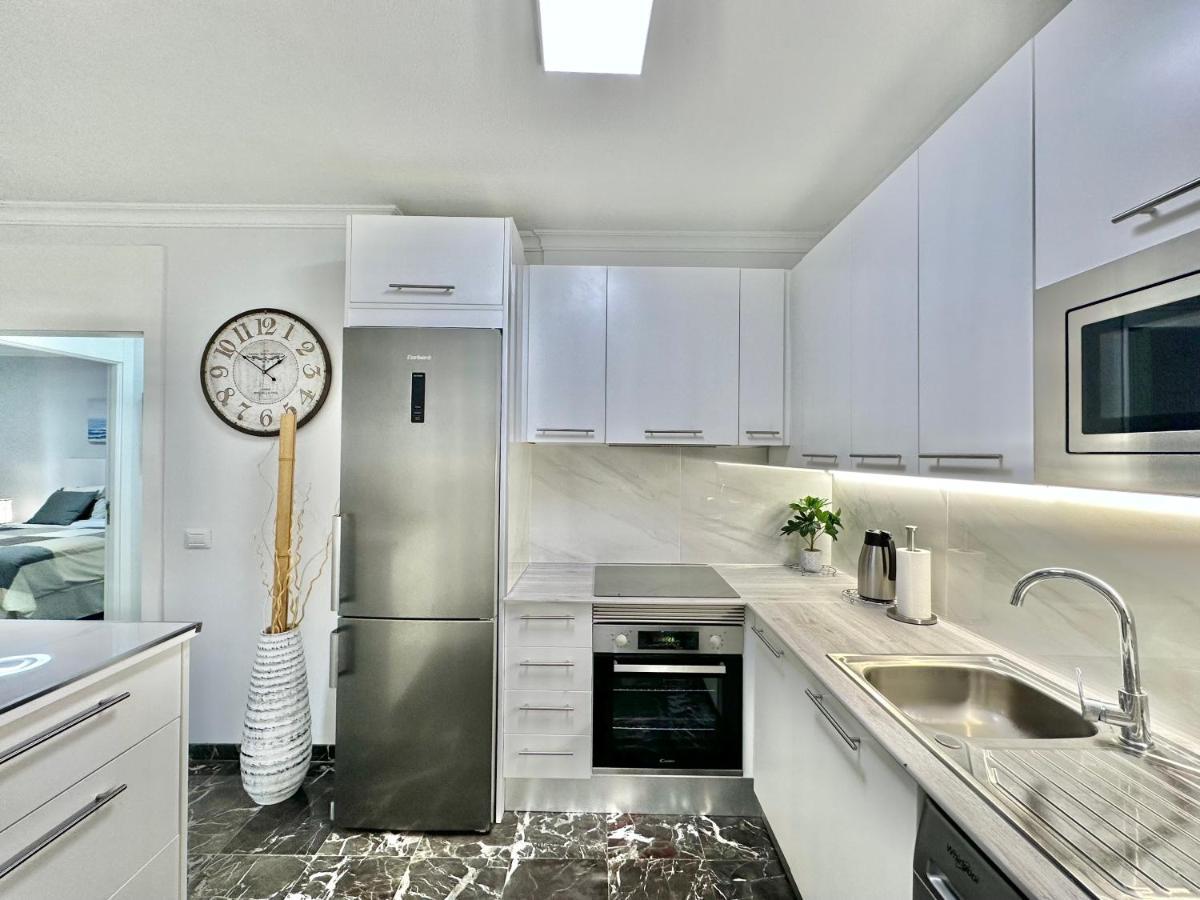 Apartment Ocean Cliff House